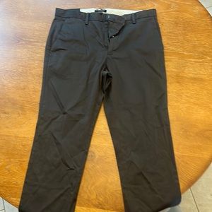 Banana Republic Rapid Movement Chino 34x32